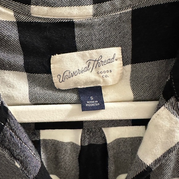 Checkered button up - Picture 2 of 2